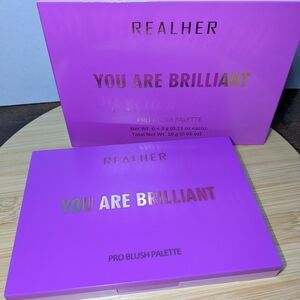 RealHer Pro Blush Palette - Vibrant Pink